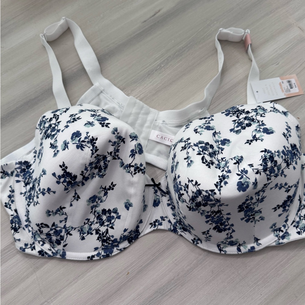 BNWT Cacique White Bra with Blue Floral Pattern